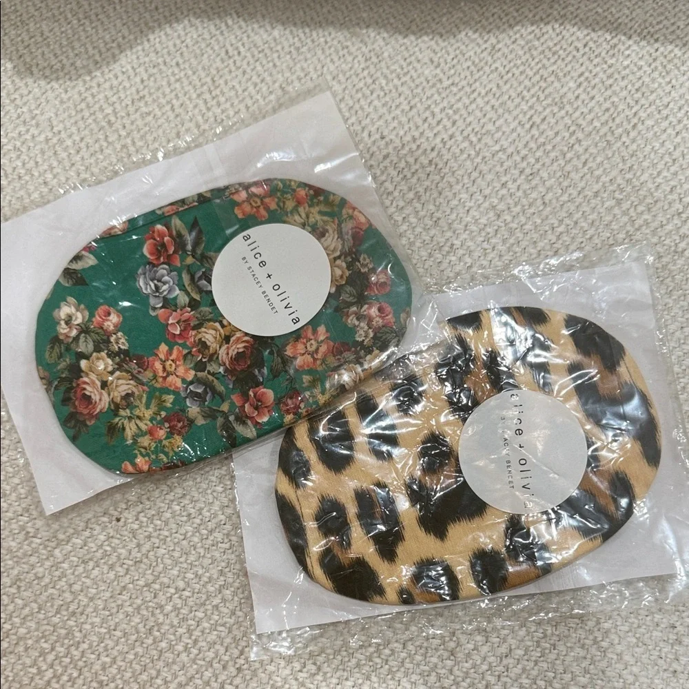 Alice + Olivia Green Floral and Tan Leopard Face Masks